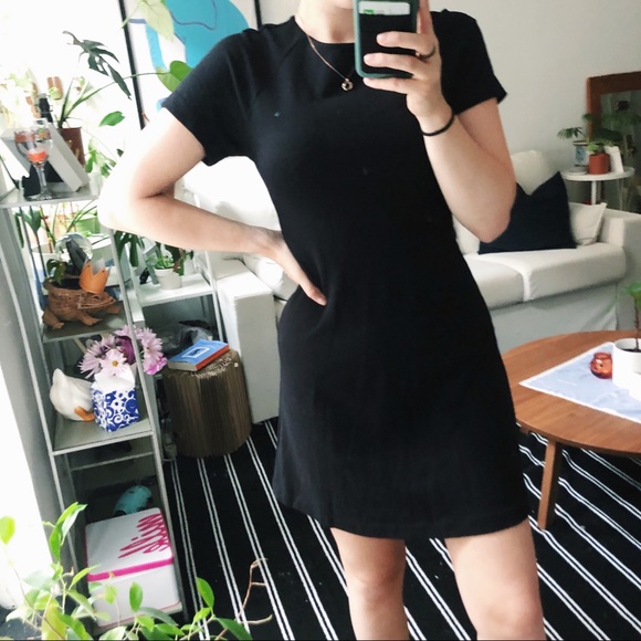 UNIQLO Short Sleeve Black Ponte Fit Flare Dress - Picture 4 of 7